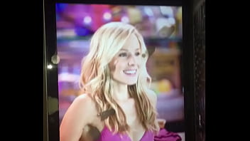 Preview 2 of Small Tenies - Kristen Bell Cumtribute