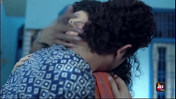 Preview 1 of Bache Maman - Rahul gets confused