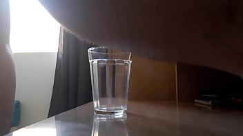 Preview 1 of Massage Japanese Seks - Gozei no copo,  quer beber?