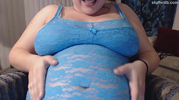Preview 4 of New Xxxx Vidro - Fatty alone on Valentine&#039_s Day