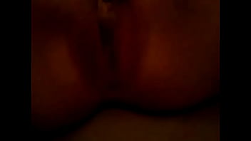 Preview 1 of Suce Moi Les Seins - Amiga se toca