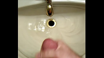 Preview 4 of Norwayn Prin Star - Josh masturbating 2-8