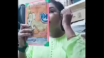 Preview 4 of Cartoon Sexyvideos - Swathi naidu sexy dress change and getting ready for shoot part -2