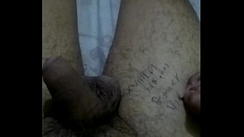 Preview 4 of Eroto - Amigo gay masturbandose : El inicio xxx gay