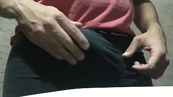 Preview 1 of Porno De Monjas Voyeur - Cuando el boxer aprieta