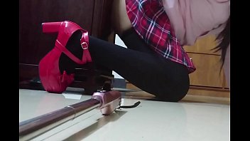 Preview 1 of Chuukese Niwit On Video - 伪娘慰菊