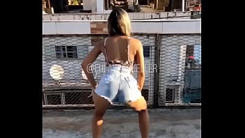 Preview 2 of Japanese Sixvideo - layssa Keller dancando 02