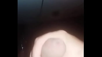 Preview 2 of Desi Web Com - Gordinho batendo uma