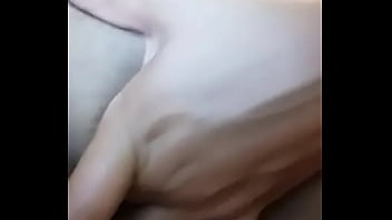 Preview 4 of Rife Sexx - Heloisa se masturbando