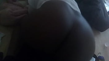 Preview 4 of Mara Mui - Boy shaking that ass