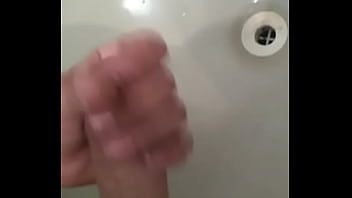 Preview 4 of Pornvilla Hindi Audio - Novinho batendo punheta no espelho