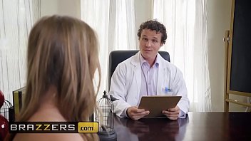 Preview 1 of Colet 5 - Doctors Adventure - (Ashley Lane,  Robby Echo) - Lip Service - Brazzers