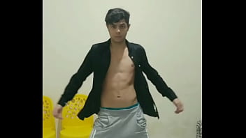 Preview 2 of Xhxxxcom Bd - NOVINHO DAN&Ccedil_ANDO E SENSUALIZANDO GUSTAVO