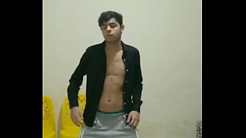 Preview 4 of Xhxxxcom Bd - NOVINHO DAN&Ccedil_ANDO E SENSUALIZANDO GUSTAVO