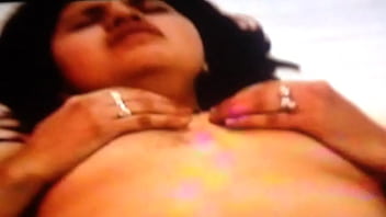Preview 1 of Club Seventeenth - As&iacute_ de complaciente es mi ex Elizabeth caliente mojadita peludita rica