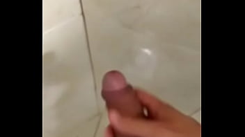 Preview 1 of Summer Briela Xxx - sacando leche
