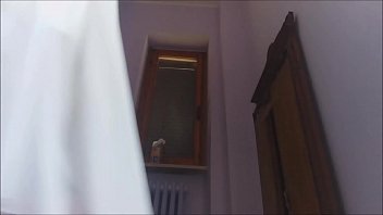 Preview 1 of Porn Vereo - what a naughty housewife! all naked and struggling with the vacuum cleaner