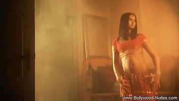 Preview 2 of New Saraiki Video Songs - Sexy Dreamer From The Orient