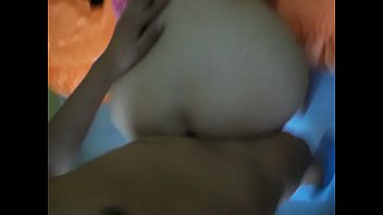 Preview 3 of Kissing Mia - Corrida en tremendo culo de universitaria