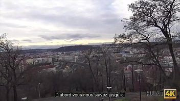 Preview 2 of Softy Ros - HUNT4K. La fille rousse adore le sexe contre l&#039_argent devant son copain