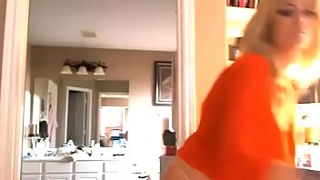 Preview 2 of Tenn Little Xxx Of 11 Years - Stunning Canadian Slut Show Her Ass