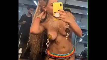 Preview 2 of Antey Xxx Sex Hindi - Anitta novo Clipe 001