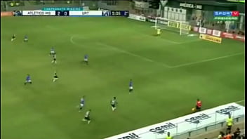 Preview 1 of Red Bra Women Bf - Gol pornogr&aacute_fico do Jair x URT - 30/01/2019