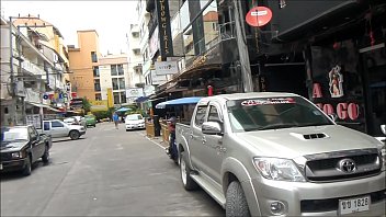 Preview 2 of Lohan Tits Nipples Pokies - Soi LK Metro Pattaya Thailand