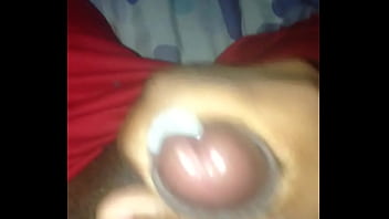 Preview 4 of Teen Swallowing Fat Man Cum - Tocando punheta