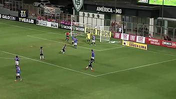 Preview 2 of Hegre Art Mike Sex - Gol do Jair contra a URT