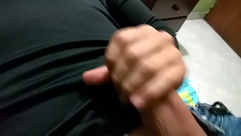 Preview 2 of Young Straight Guy Jerking - Hetero se lo jala
