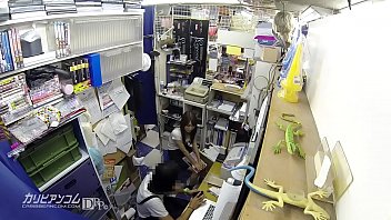 Preview 3 of Miea Khalipa - バイト先のアダルトショップの玩具で実況ツイートした女の末路 2