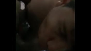 Preview 2 of Siona Cam - MADURO COJIENDO CON JOVEN LATINO