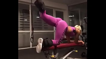 Preview 1 of Xxx Five Years - Sol P&eacute_rez entrenando