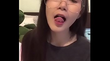Preview 2 of Eva Notty Pornolari - G&aacute_i xinh th&aacute_i lan đ&aacute_ lưỡi cực ph&ecirc_