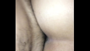 Preview 2 of Jav Melez - Doggy khi em đang chơi game
