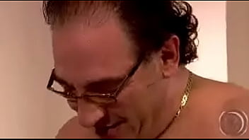 Preview 4 of Karina Kapur Porn Vidioes - CHUPANDO PIJA A MADURO