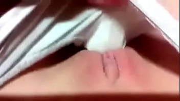 Preview 2 of Pussy Cum Porno - Novinha se masturbando