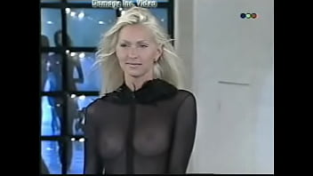 Preview 2 of Www Xxx 12 13 Com - Andrea Bursten