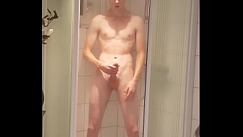 Preview 3 of Xxx Bangeros - Skinny guy showers naked on cam