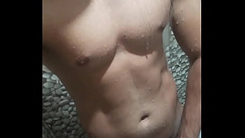 Preview 1 of Brother Sistar Hot Sex Japanes - Voltando a ativa - Tomando aquele banho