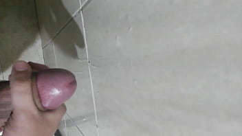 Preview 4 of Xxxbigsex - Gozando no Banheiro