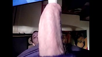 Preview 4 of Gay Igor Russia - mon membre dans un carton de papier toilette