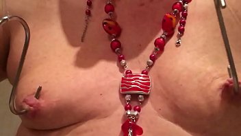 Preview 4 of Xxxwwwwzz - Titts strechtching
