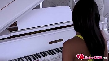 Preview 1 of Kirigaya Nao - SisterCums.com ⏩ Annoying Bro Piss Off his Stepsis