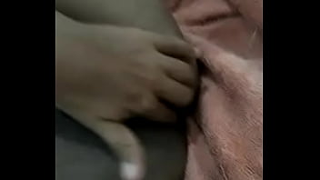 Preview 2 of Mom Poison 2 - Mostrando a buceta