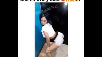 Preview 3 of Saneliyan Xxx - She hits every beat Emnytwerking