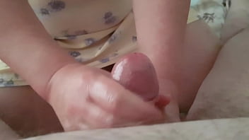 Preview 3 of Home Sela - Girlfriends loves giving me a handjob with cum shot