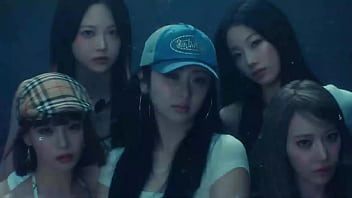 Preview 4 of Blackket Xxx - LE SSERAFIM - &#039_CRAZY&#039_ OFFICIAL M/V