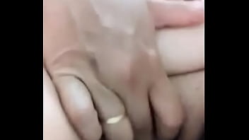 Preview 2 of Sistr And Brdrr - Me masturbo para mi esposo